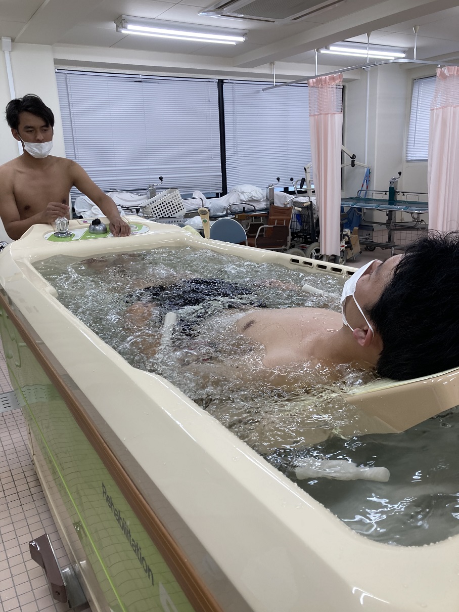 イメージ：【介護福祉科】入浴実習しています！