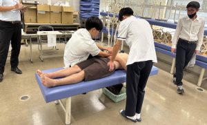 イメージ:【柔道整復師科・鍼灸師科】いざ、校内実技試験🔥
