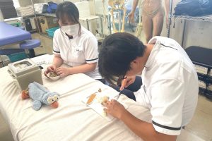 イメージ：【柔道整復師科・鍼灸師科】隔物灸に挑戦！