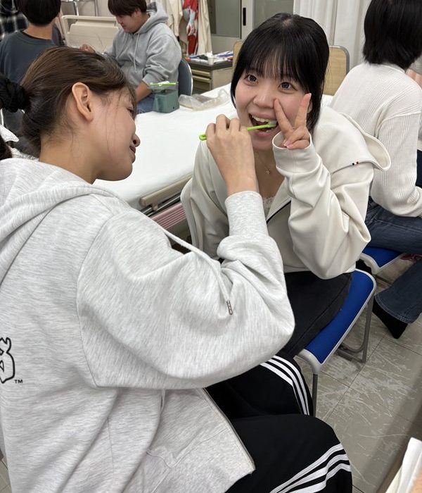 イメージ：【介護福祉科】実習の今と、学びの今